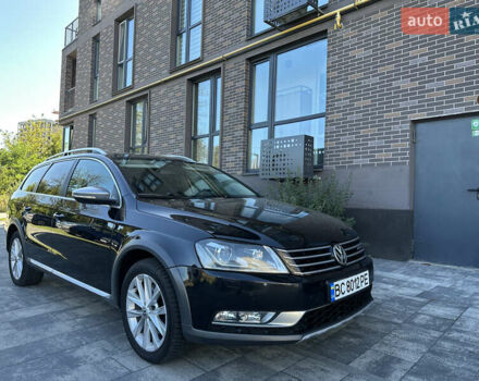 Черный Фольксваген Пассат Альтрак, объемом двигателя 2 л и пробегом 212 тыс. км за 13850 $, фото 1 на Automoto.ua