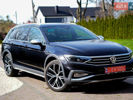 Черный Фольксваген Пассат Альтрак, объемом двигателя 1.97 л и пробегом 242 тыс. км за 24000 $, фото 1 на Automoto.ua