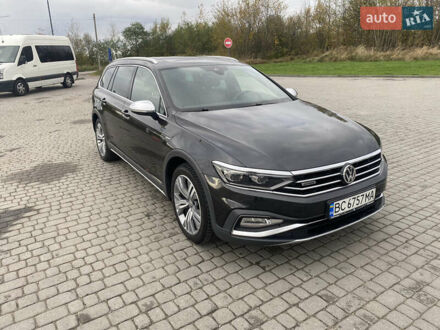 Фольксваген Пассат Альтрак 2019 у Дрогобичі на Automoto.ua Чорний Фольксваген Пассат Альтрак, об'ємом двигуна 1.97 л та пробігом 107 тис. км за 30350 $, фото 1 на Automoto.ua