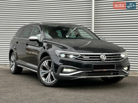 Фольксваген Пассат Альтрак 2020 в Ровно на Automoto.ua Черный Фольксваген Пассат Альтрак, объемом двигателя 2 л и пробегом 218 тыс. км за 25500 $, фото 1 на Automoto.ua