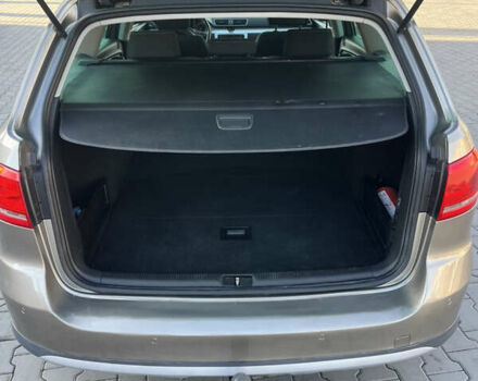 Коричневий Фольксваген Пассат Альтрак, об'ємом двигуна 2 л та пробігом 278 тис. км за 9999 $, фото 8 на Automoto.ua