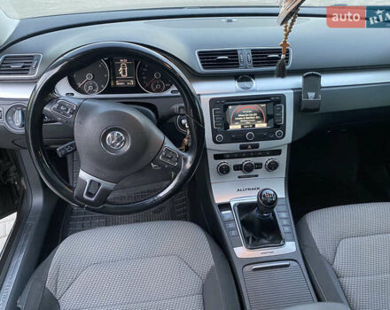 Коричневый Фольксваген Пассат Альтрак, объемом двигателя 2 л и пробегом 266 тыс. км за 12500 $, фото 8 на Automoto.ua