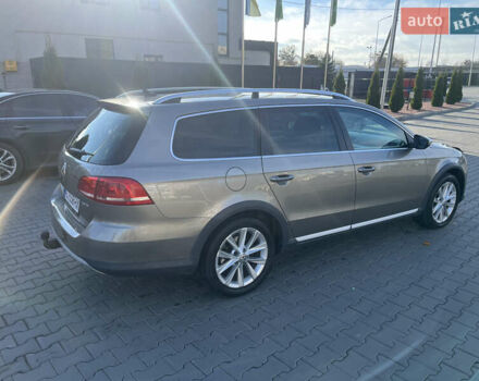 Коричневий Фольксваген Пассат Альтрак, об'ємом двигуна 2 л та пробігом 278 тис. км за 9999 $, фото 5 на Automoto.ua