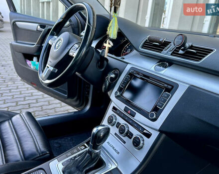 Коричневый Фольксваген Пассат Альтрак, объемом двигателя 2 л и пробегом 260 тыс. км за 12370 $, фото 17 на Automoto.ua