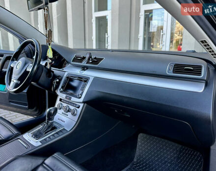 Коричневый Фольксваген Пассат Альтрак, объемом двигателя 2 л и пробегом 260 тыс. км за 12370 $, фото 47 на Automoto.ua