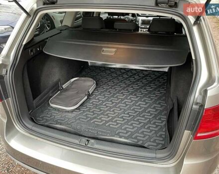 Коричневий Фольксваген Пассат Альтрак, об'ємом двигуна 2 л та пробігом 155 тис. км за 13800 $, фото 29 на Automoto.ua