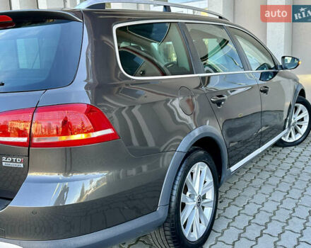 Коричневый Фольксваген Пассат Альтрак, объемом двигателя 2 л и пробегом 260 тыс. км за 12370 $, фото 11 на Automoto.ua