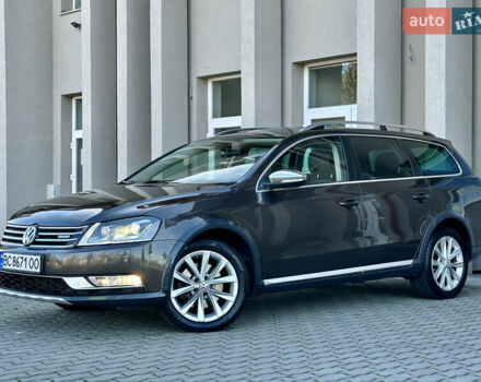Коричневый Фольксваген Пассат Альтрак, объемом двигателя 2 л и пробегом 260 тыс. км за 12370 $, фото 1 на Automoto.ua