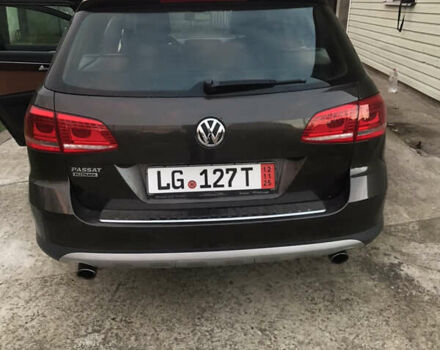 Коричневый Фольксваген Пассат Альтрак, объемом двигателя 2 л и пробегом 215 тыс. км за 16000 $, фото 13 на Automoto.ua