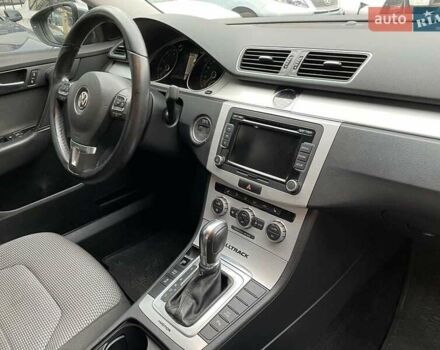 Коричневий Фольксваген Пассат Альтрак, об'ємом двигуна 2 л та пробігом 155 тис. км за 13800 $, фото 26 на Automoto.ua