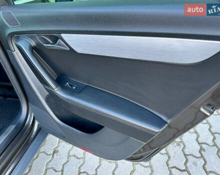 Коричневый Фольксваген Пассат Альтрак, объемом двигателя 2 л и пробегом 260 тыс. км за 12370 $, фото 57 на Automoto.ua