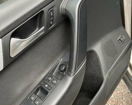 Коричневий Фольксваген Пассат Альтрак, об'ємом двигуна 2 л та пробігом 155 тис. км за 13800 $, фото 14 на Automoto.ua