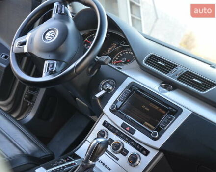 Коричневый Фольксваген Пассат Альтрак, объемом двигателя 2 л и пробегом 223 тыс. км за 13777 $, фото 56 на Automoto.ua