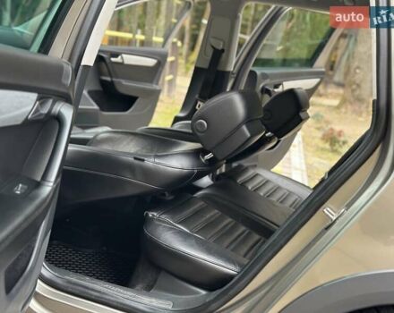 Коричневый Фольксваген Пассат Альтрак, объемом двигателя 2 л и пробегом 223 тыс. км за 12850 $, фото 16 на Automoto.ua