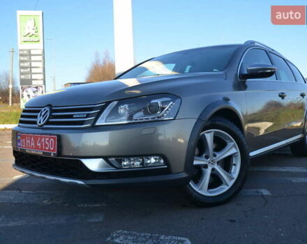Коричневый Фольксваген Пассат Альтрак, объемом двигателя 2 л и пробегом 223 тыс. км за 13777 $, фото 5 на Automoto.ua