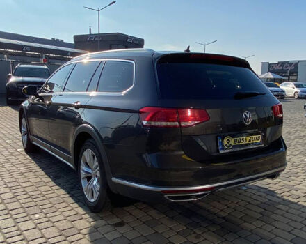 Коричневий Фольксваген Пассат Альтрак, об'ємом двигуна 2 л та пробігом 148 тис. км за 18500 $, фото 4 на Automoto.ua