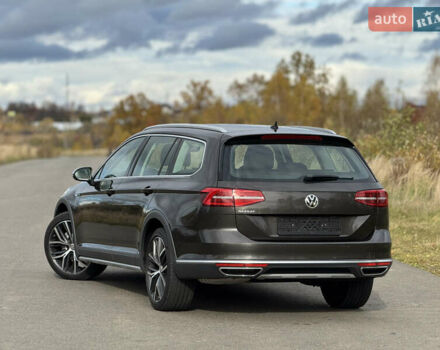 Коричневый Фольксваген Пассат Альтрак, объемом двигателя 2 л и пробегом 170 тыс. км за 20900 $, фото 44 на Automoto.ua