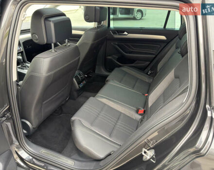 Коричневый Фольксваген Пассат Альтрак, объемом двигателя 2 л и пробегом 169 тыс. км за 28999 $, фото 44 на Automoto.ua