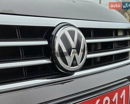 Коричневый Фольксваген Пассат Альтрак, объемом двигателя 2 л и пробегом 184 тыс. км за 29950 $, фото 4 на Automoto.ua