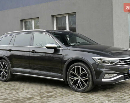 Коричневый Фольксваген Пассат Альтрак, объемом двигателя 2 л и пробегом 186 тыс. км за 28990 $, фото 4 на Automoto.ua