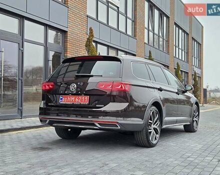 Коричневый Фольксваген Пассат Альтрак, объемом двигателя 2 л и пробегом 184 тыс. км за 29950 $, фото 138 на Automoto.ua