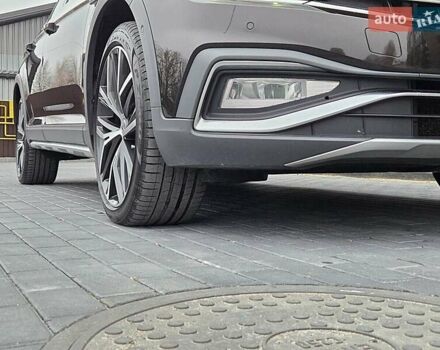 Коричневый Фольксваген Пассат Альтрак, объемом двигателя 2 л и пробегом 184 тыс. км за 29950 $, фото 139 на Automoto.ua