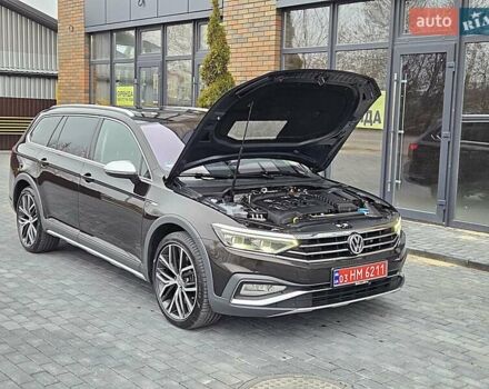 Коричневый Фольксваген Пассат Альтрак, объемом двигателя 2 л и пробегом 184 тыс. км за 29950 $, фото 170 на Automoto.ua