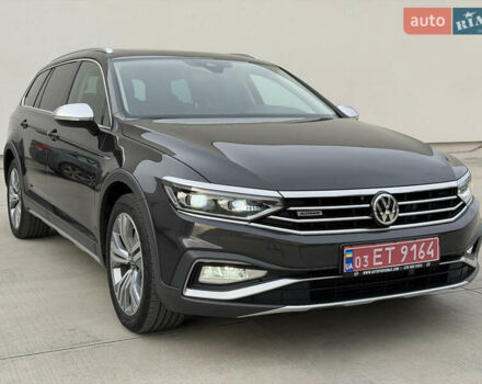 Коричневый Фольксваген Пассат Альтрак, объемом двигателя 2 л и пробегом 169 тыс. км за 28999 $, фото 2 на Automoto.ua