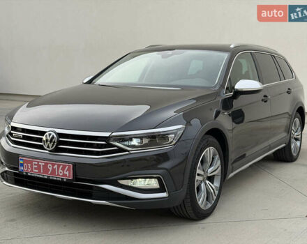 Коричневый Фольксваген Пассат Альтрак, объемом двигателя 2 л и пробегом 169 тыс. км за 28999 $, фото 3 на Automoto.ua