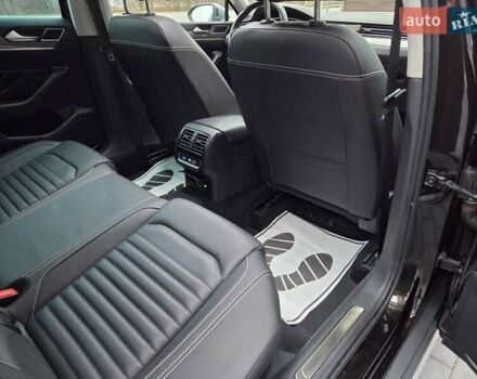 Коричневый Фольксваген Пассат Альтрак, объемом двигателя 2 л и пробегом 184 тыс. км за 29950 $, фото 107 на Automoto.ua