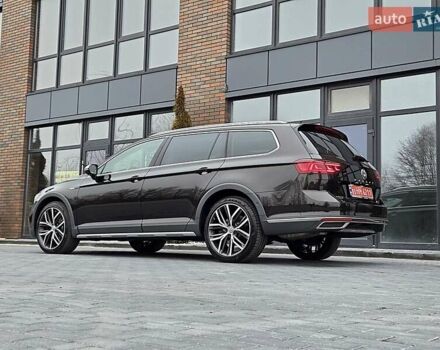 Коричневый Фольксваген Пассат Альтрак, объемом двигателя 2 л и пробегом 184 тыс. км за 29950 $, фото 158 на Automoto.ua