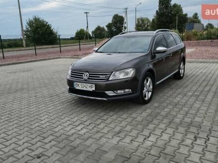 Фольксваген Пассат Альтрак 2012 у Броварах на Automoto.ua Коричневий Фольксваген Пассат Альтрак, об'ємом двигуна 1.97 л та пробігом 292 тис. км за 13200 $, фото 1 на Automoto.ua