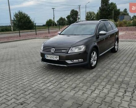 Коричневий Фольксваген Пассат Альтрак, об'ємом двигуна 1.97 л та пробігом 292 тис. км за 13200 $, фото 1 на Automoto.ua