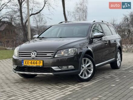 Фольксваген Пассат Альтрак 2013 у Дрогобичі на Automoto.ua Коричневий Фольксваген Пассат Альтрак, об'ємом двигуна 2 л та пробігом 235 тис. км за 11700 $, фото 1 на Automoto.ua