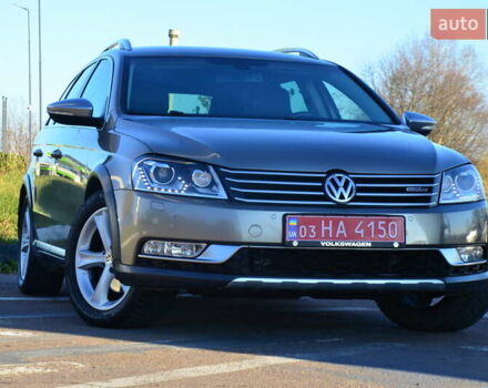 Коричневый Фольксваген Пассат Альтрак, объемом двигателя 2 л и пробегом 223 тыс. км за 13777 $, фото 1 на Automoto.ua