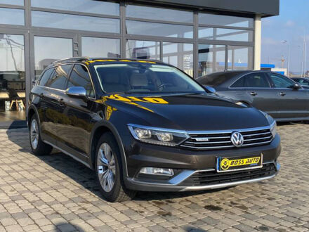 Фольксваген Пассат Альтрак 2017 в Мукачеве на Automoto.ua Коричневый Фольксваген Пассат Альтрак, объемом двигателя 2 л и пробегом 148 тыс. км за 18500 $, фото 1 на Automoto.ua