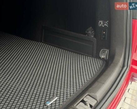 Червоний Фольксваген Пассат Альтрак, об'ємом двигуна 2 л та пробігом 345 тис. км за 15700 $, фото 20 на Automoto.ua