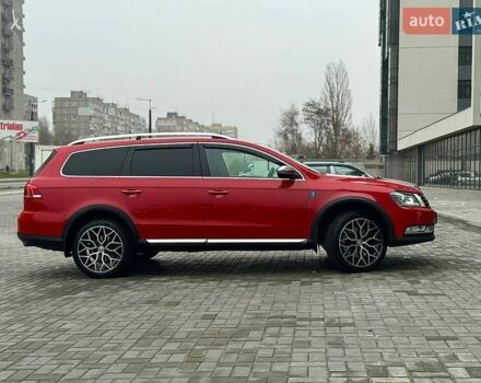 Червоний Фольксваген Пассат Альтрак, об'ємом двигуна 2 л та пробігом 345 тис. км за 15700 $, фото 11 на Automoto.ua