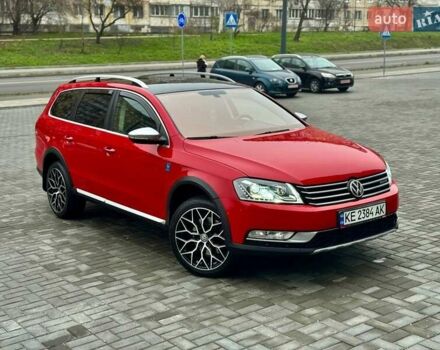 Червоний Фольксваген Пассат Альтрак, об'ємом двигуна 2 л та пробігом 345 тис. км за 15700 $, фото 10 на Automoto.ua