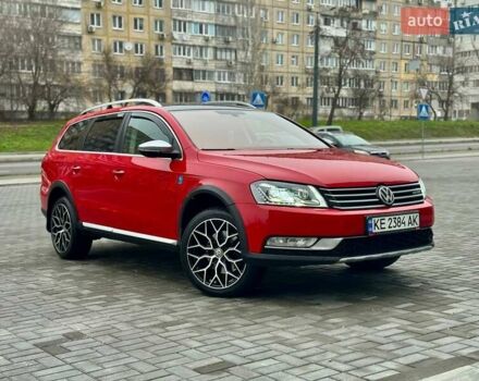 Червоний Фольксваген Пассат Альтрак, об'ємом двигуна 2 л та пробігом 345 тис. км за 15700 $, фото 5 на Automoto.ua