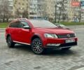 Червоний Фольксваген Пассат Альтрак, об'ємом двигуна 2 л та пробігом 345 тис. км за 15700 $, фото 5 на Automoto.ua