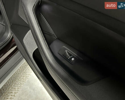 Красный Фольксваген Пассат Альтрак, объемом двигателя 1.97 л и пробегом 222 тыс. км за 25000 $, фото 16 на Automoto.ua