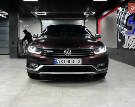 Красный Фольксваген Пассат Альтрак, объемом двигателя 1.97 л и пробегом 222 тыс. км за 25000 $, фото 19 на Automoto.ua