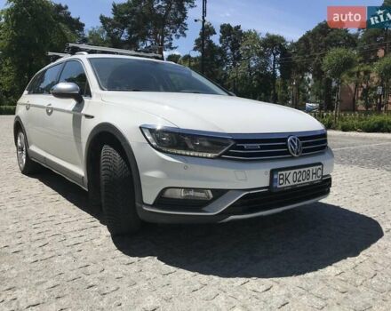 Фольксваген Пассат Альтрак, объемом двигателя 2 л и пробегом 181 тыс. км за 18900 $, фото 4 на Automoto.ua