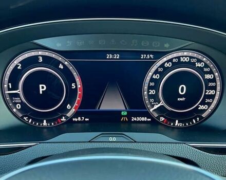 Фольксваген Пассат Альтрак, объемом двигателя 2 л и пробегом 243 тыс. км за 18800 $, фото 26 на Automoto.ua