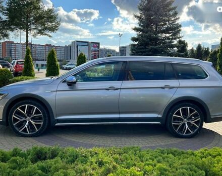 Фольксваген Пассат Альтрак, объемом двигателя 2 л и пробегом 196 тыс. км за 21900 $, фото 3 на Automoto.ua