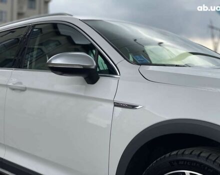 Фольксваген Пассат Альтрак, об'ємом двигуна 2 л та пробігом 241 тис. км за 24999 $, фото 18 на Automoto.ua