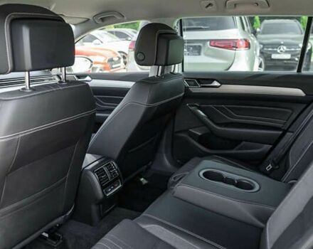 Фольксваген Пассат Альтрак, объемом двигателя 2 л и пробегом 168 тыс. км за 25900 $, фото 19 на Automoto.ua