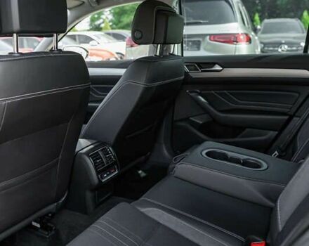 Фольксваген Пассат Альтрак, объемом двигателя 2 л и пробегом 168 тыс. км за 25900 $, фото 20 на Automoto.ua