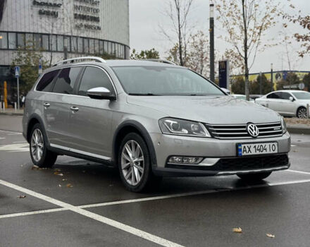 Серый Фольксваген Пассат Альтрак, объемом двигателя 2 л и пробегом 203 тыс. км за 12999 $, фото 1 на Automoto.ua